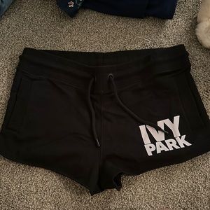 Ivy Park Shorts